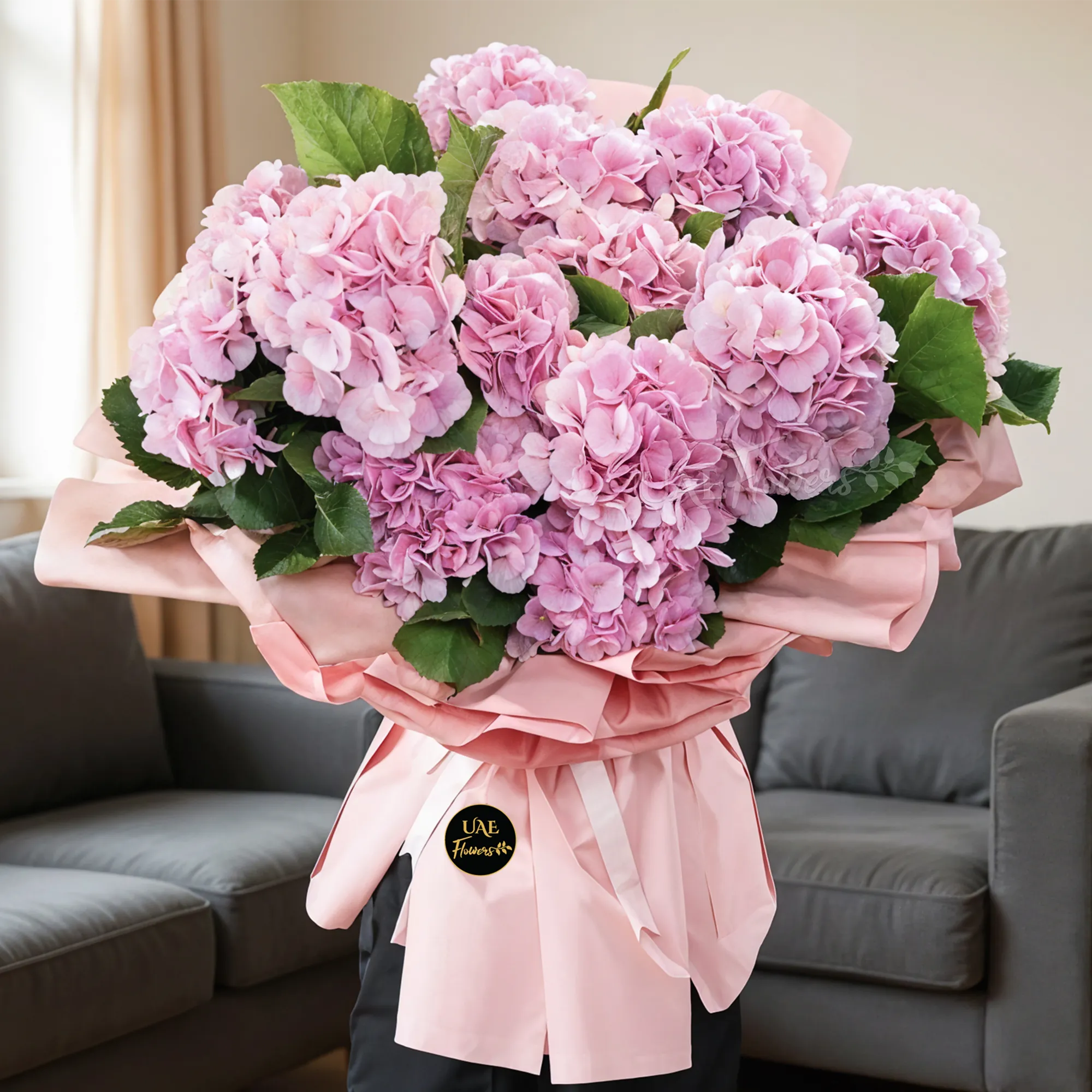 Bouquet of 12 pink hydrangeas with green fillers