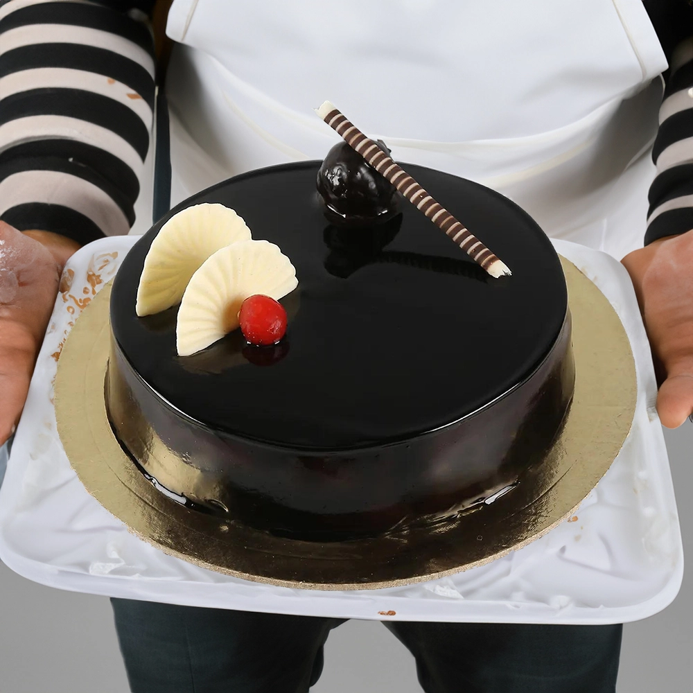 1 kg Chocolate Cream Cake