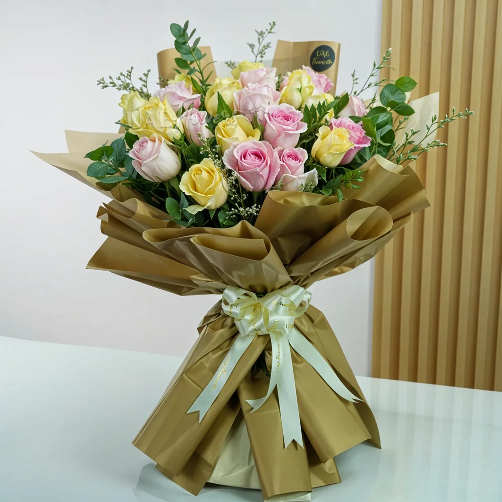 peach roses, pink roses, Bouquet