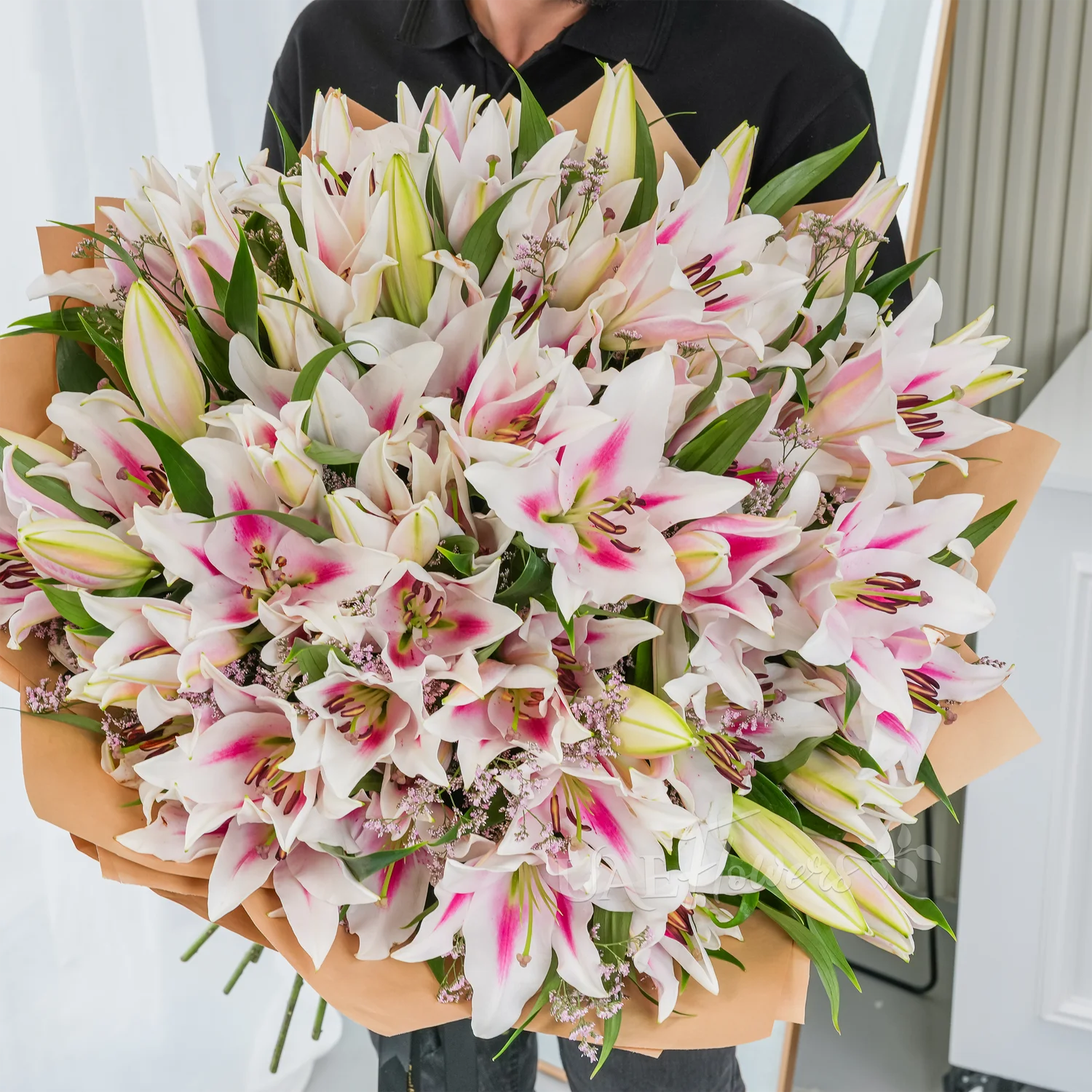 Bouquet of 30 pink lilies