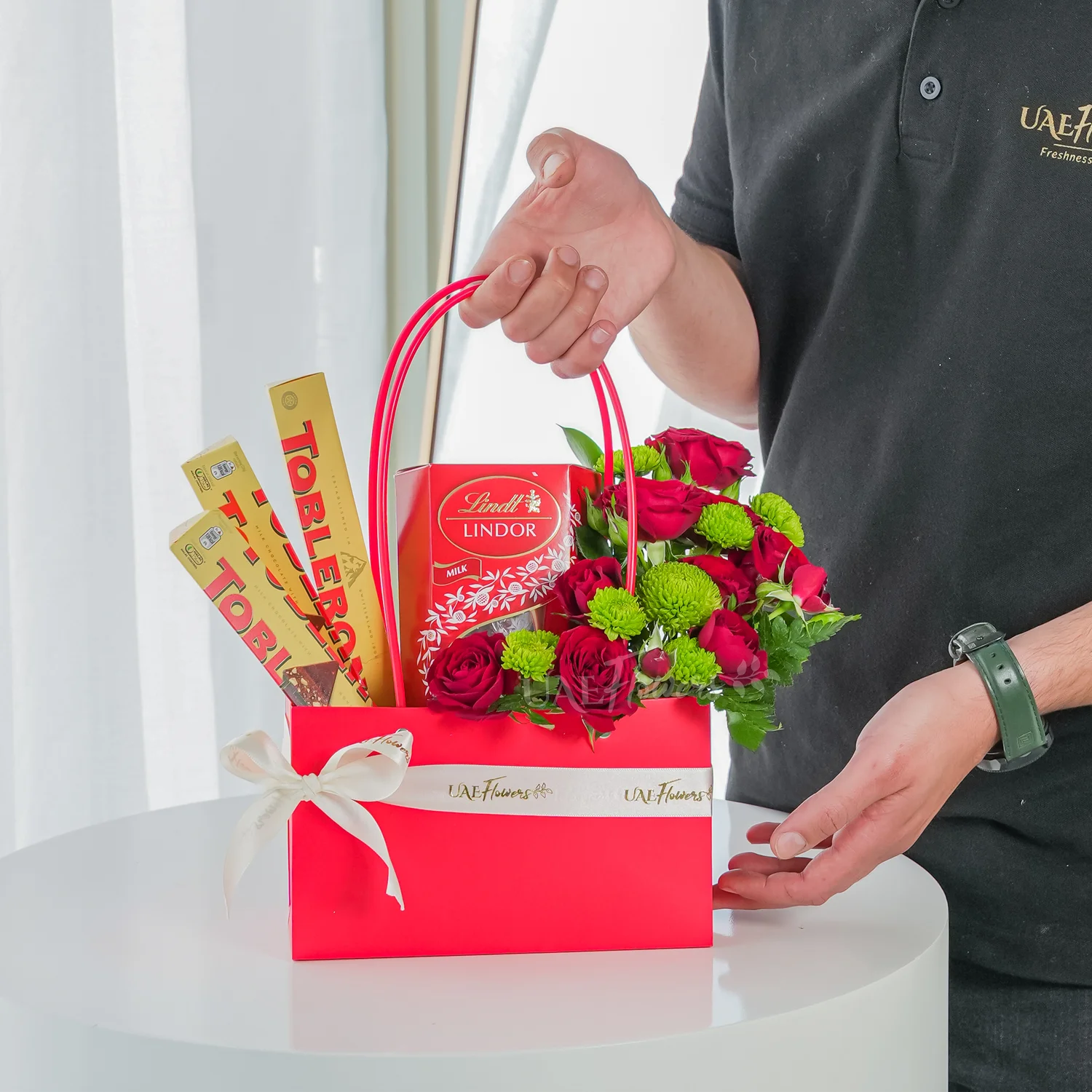 Roses & Chocolates Joy