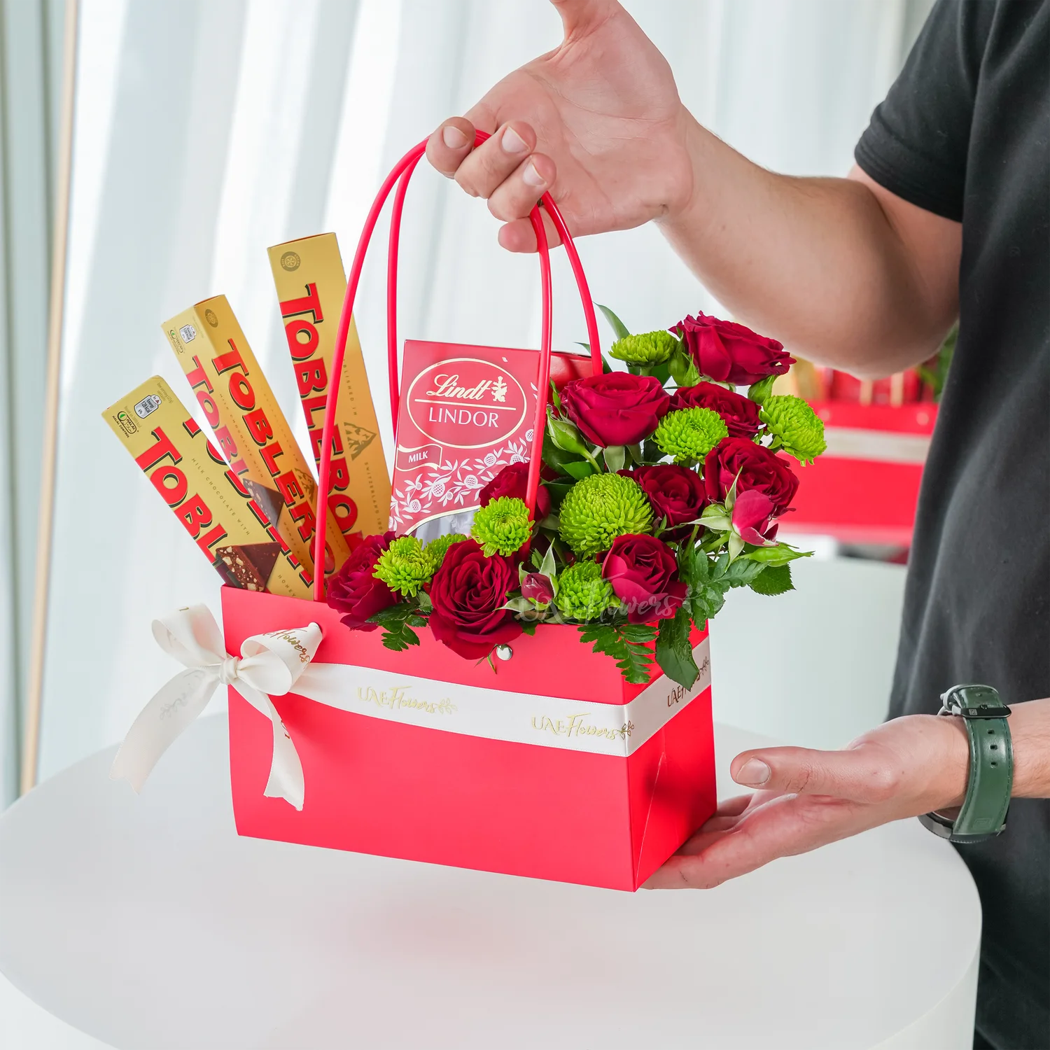Roses & Chocolates Joy